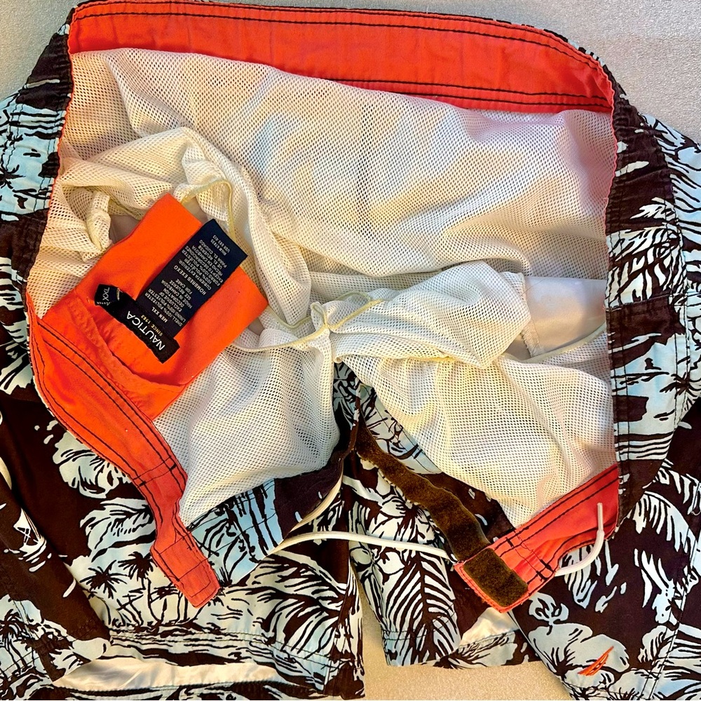 🌟 Nautica Flat Front Hawaiian Tropical Print Sz XXL - Picture 5 of 6